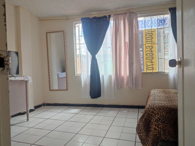 Casa de 8 alcobas en venta en San Luis, Soacha, 78 m² · foto 12 de 14