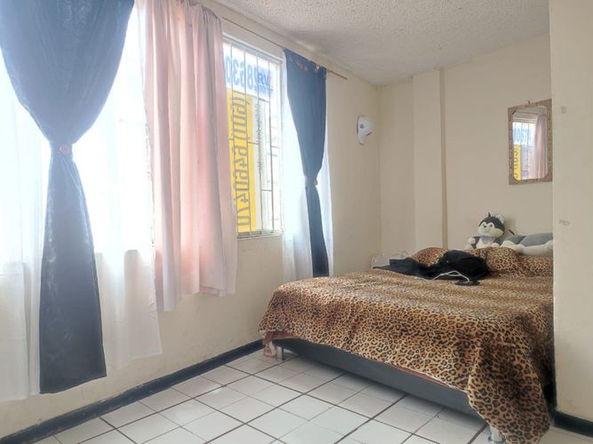 Casa de 8 alcobas en venta en San Luis, Soacha, 78 m² · foto 13 de 14