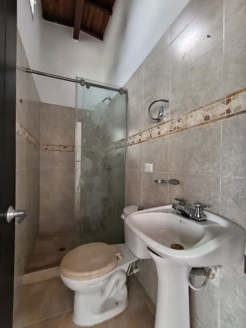 Casa de 3 alcobas en venta en Bocono, Villa del Rosario, 170 m² · foto 10 de 12