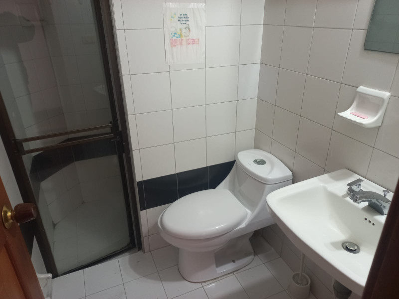 Casa en venta en Granada Norte, Bogotá · foto 6 de 24