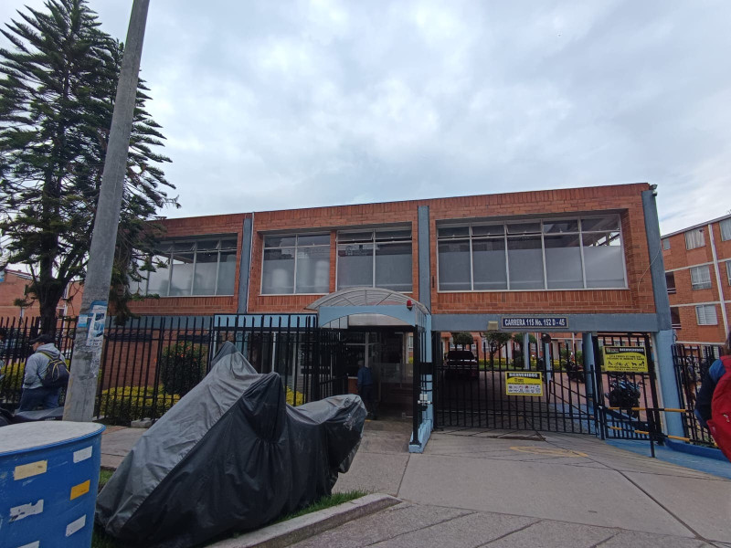 Casa en venta en Los Almendros, Bogotá · foto 2 de 20