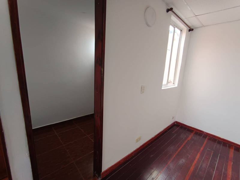 Casa en venta en Los Almendros, Bogotá · foto 13 de 20