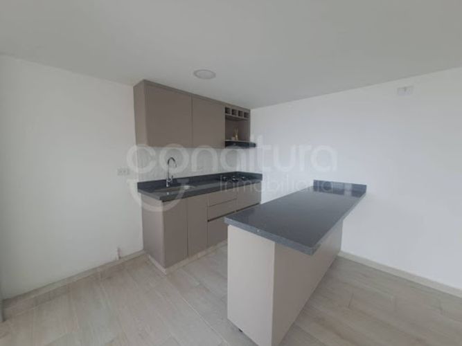 Apartamento de 2 alcobas en venta en Bucaros, Bello, 54 m² · foto 3 de 15