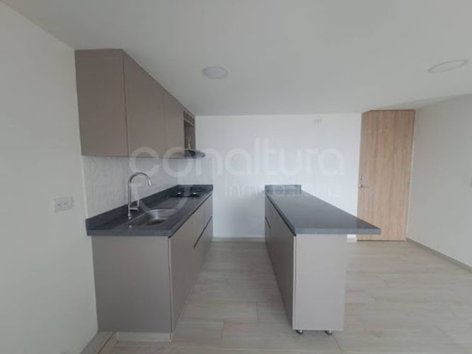 Apartamento de 2 alcobas en venta en Bucaros, Bello, 54 m² · foto 4 de 15