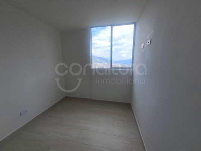 Apartamento de 2 alcobas en venta en Bucaros, Bello, 54 m² · foto 5 de 15