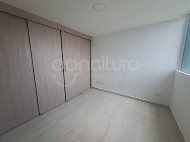 Apartamento de 2 alcobas en venta en Bucaros, Bello, 54 m² · foto 6 de 15