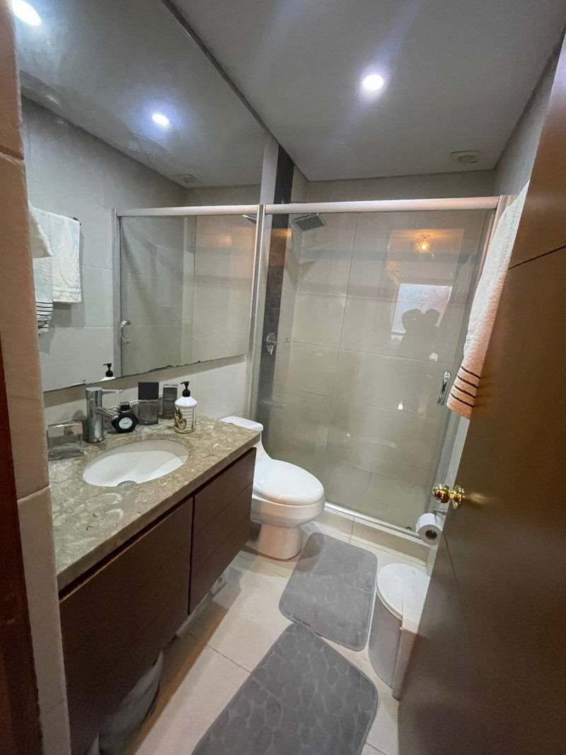 Apartamento en venta en Los Rosales, Bogotá · foto 9 de 24