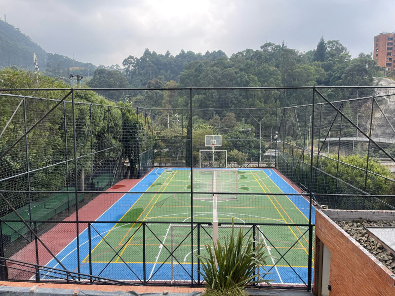 Apartamento en venta en Los Rosales, Bogotá · foto 19 de 24