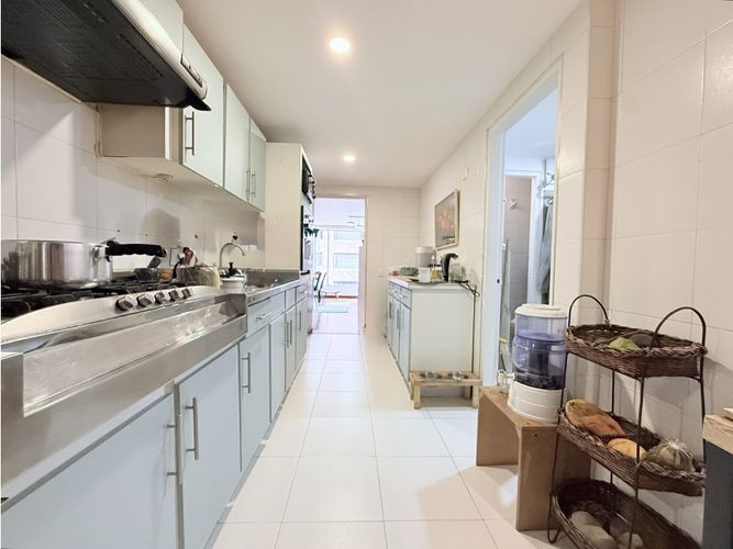 Apartamento en venta en Los Rosales, Bogotá · foto 13 de 22