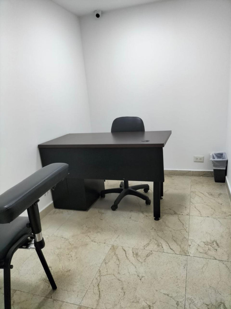 Casa en venta en Barrios Unidos, Bogotá · foto 2 de 24