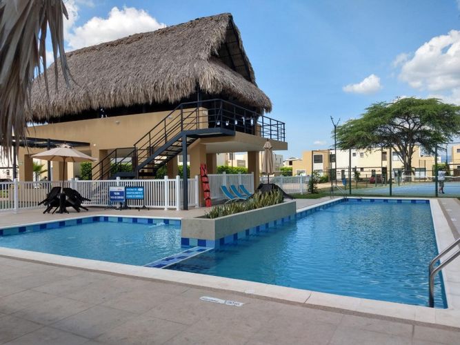 Casa de 4 alcobas en venta en Ricaurte, 319 m² · foto 21 de 24