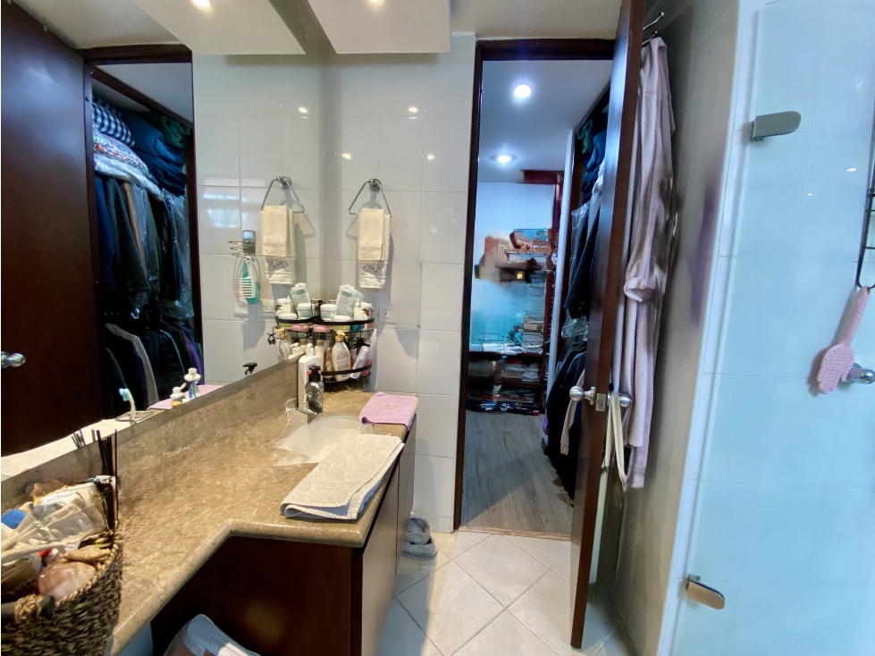 Apartamento en venta en Bella Suiza, Bogotá · foto 12 de 23