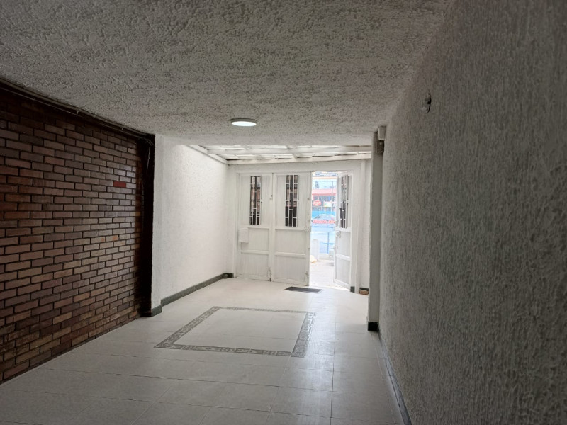 Casa en venta en Villa Claudia, Bogotá · foto 17 de 24