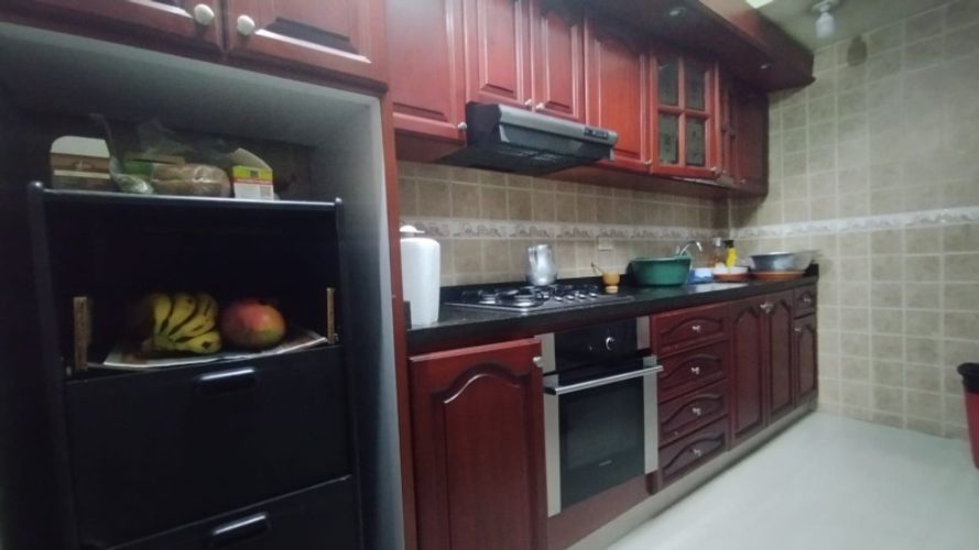 Casa de 5 alcobas en venta en Vision De Colombia, Bogotá, 140 m² · foto 13 de 17