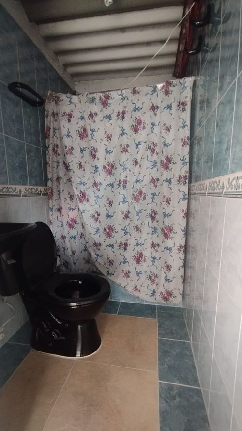 Casa de 5 alcobas en venta en Vision De Colombia, Bogotá, 140 m² · foto 17 de 17