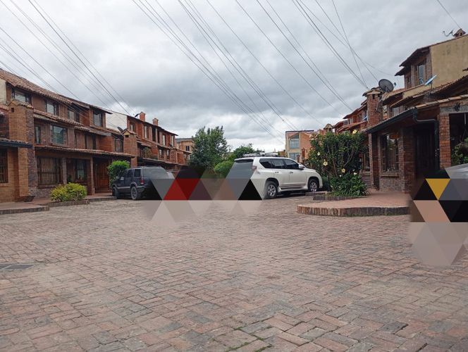 Lote en venta en Laura Vicuña, Chía, 88 m² · foto 2 de 9