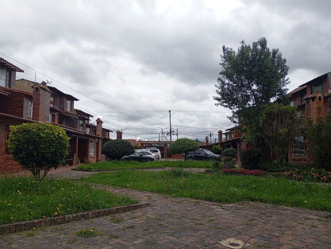 Lote en venta en Laura Vicuña, Chía, 88 m² · foto 3 de 9