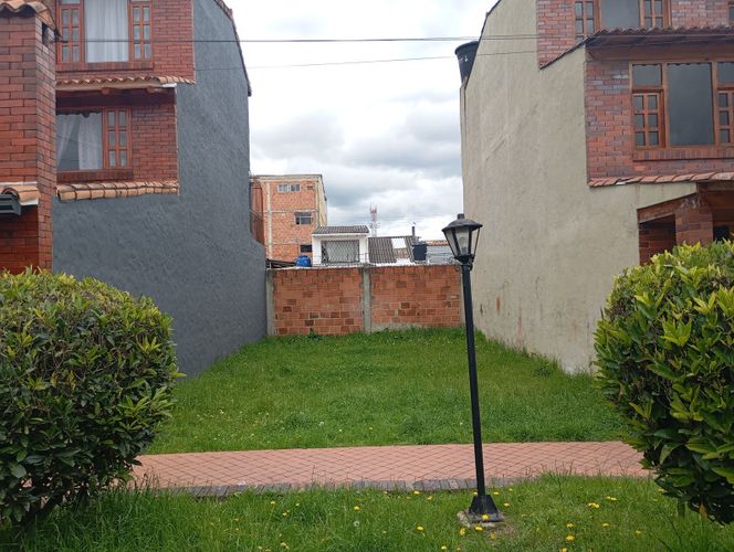 Lote en venta en Laura Vicuña, Chía, 88 m² · foto 6 de 9