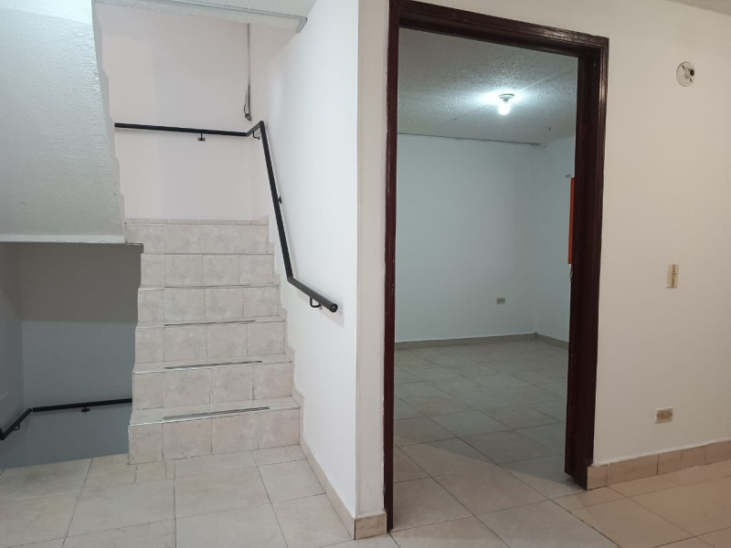 Casa en venta en Comuneros, Bogotá · foto 12 de 24