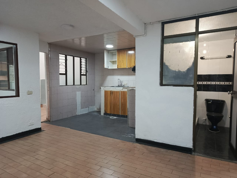 Casa en venta en Comuneros, Bogotá · foto 16 de 24