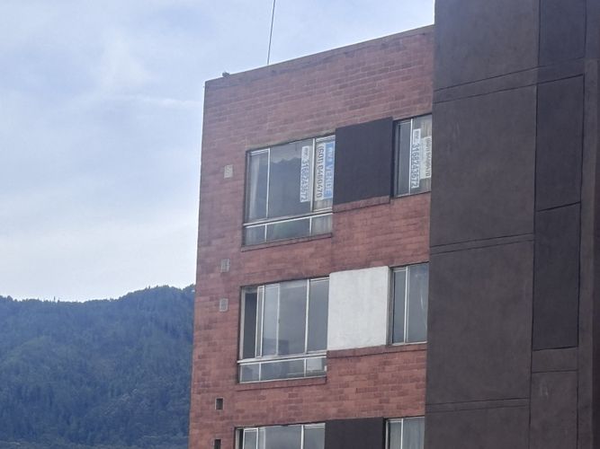 Apartaestudio en venta en La Estanzuela, Bogotá, 28 m² · foto 17 de 19