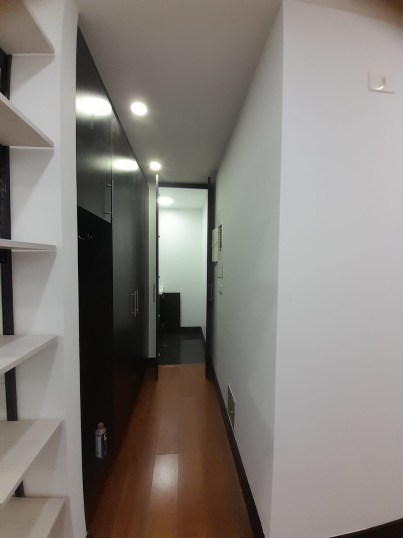 Apartamento en venta en El Virrey, Bogotá · foto 4 de 24