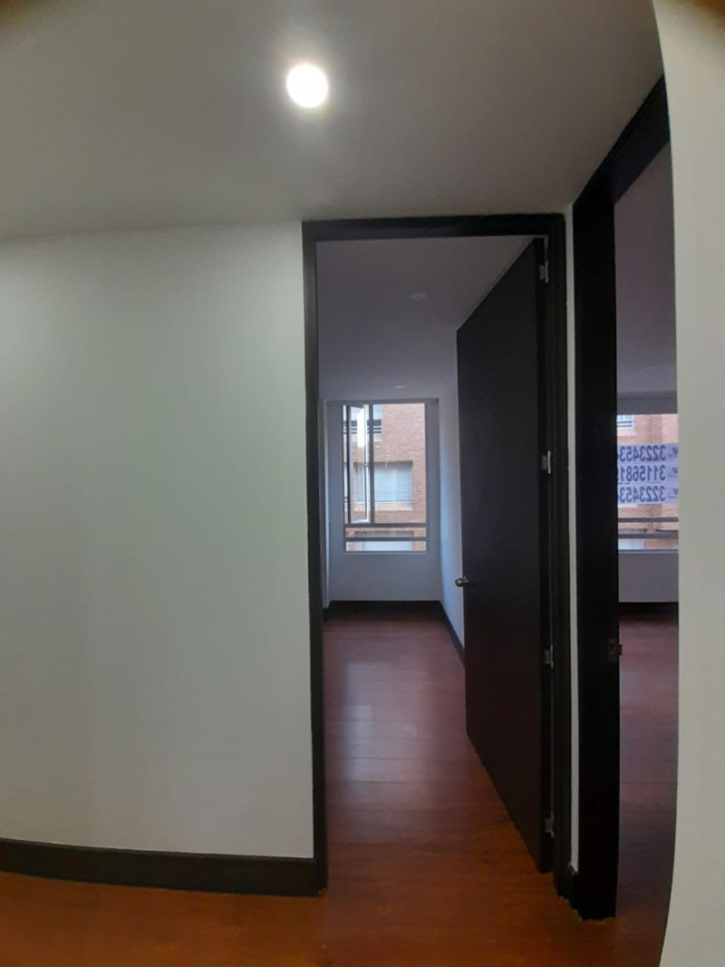 Apartamento en venta en El Virrey, Bogotá · foto 10 de 24