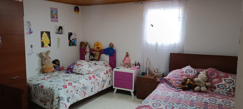 Casa en venta en La Laguna Fontibon, Bogotá · foto 5 de 18