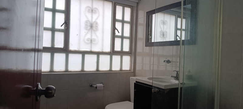 Casa en venta en La Laguna Fontibon, Bogotá · foto 9 de 18