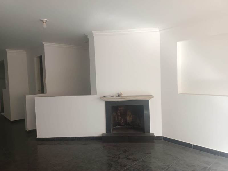 Casa en venta en Villas De Granada, Bogotá · foto 10 de 20