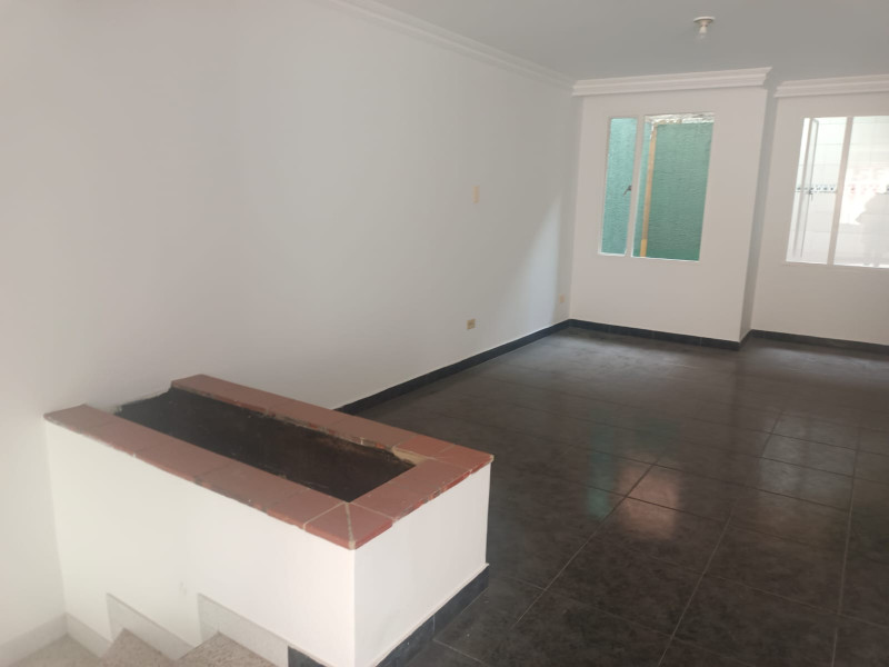 Casa en venta en Villas De Granada, Bogotá · foto 14 de 20