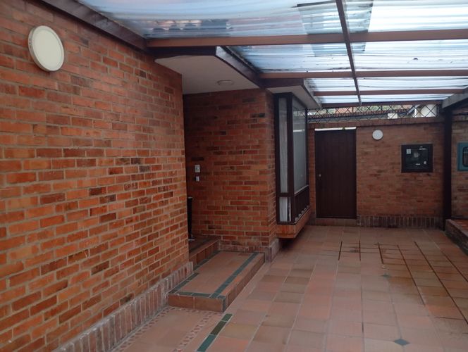 Casa en venta en Laura Vicuña, Chía · foto 2 de 20