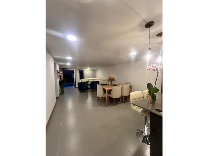 Casa de 3 alcobas en venta en Pantanillo, El Retiro, 220 m² · foto 6 de 24