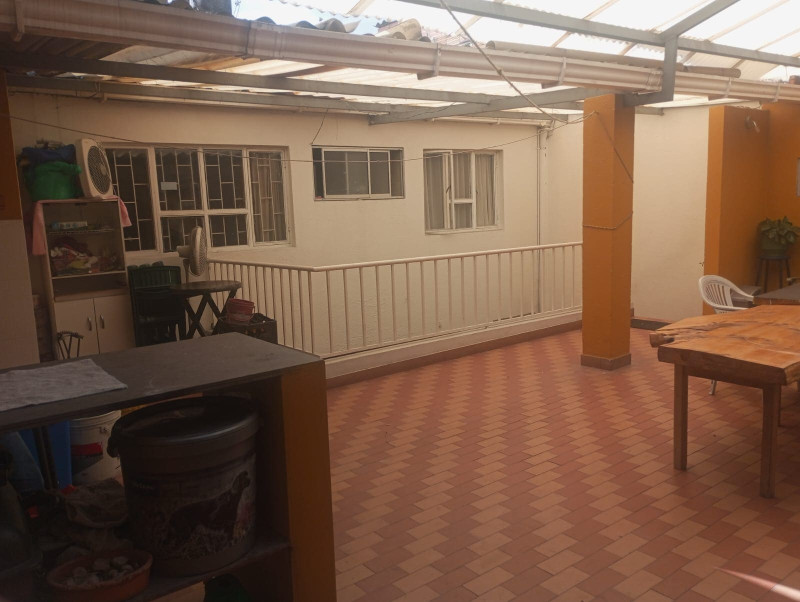 Casa en venta en Bellavista Occidental, Bogotá · foto 19 de 24