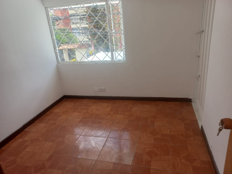 Casa en venta en Victoria Norte, Bogotá · foto 3 de 18