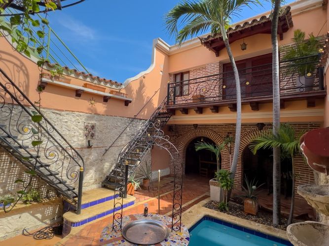 Casa de 5 alcobas en venta en El Centro, Cartagena, 280 m² · foto 3 de 24