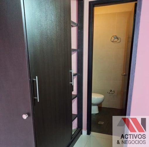 Apartamento de 4 alcobas en venta en Conquistadores, Medellín, 135 m² · foto 14 de 24