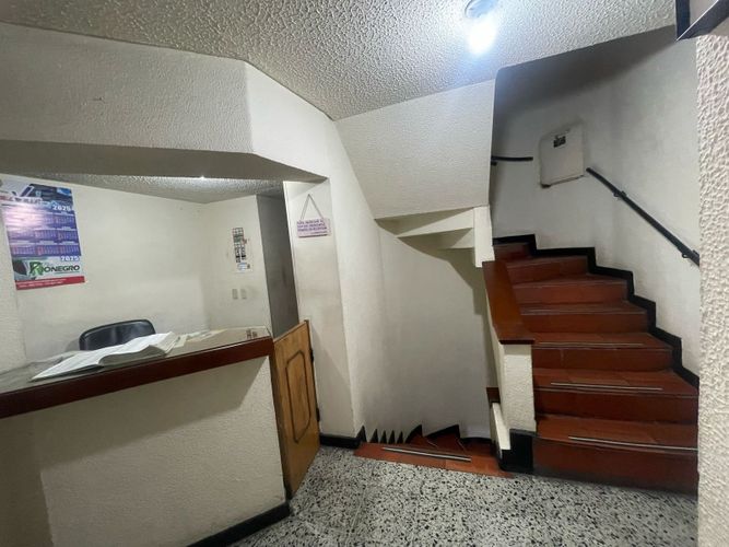 Apartaestudio en venta en Chapinero Central, Bogotá, 19 m² · foto 3 de 20