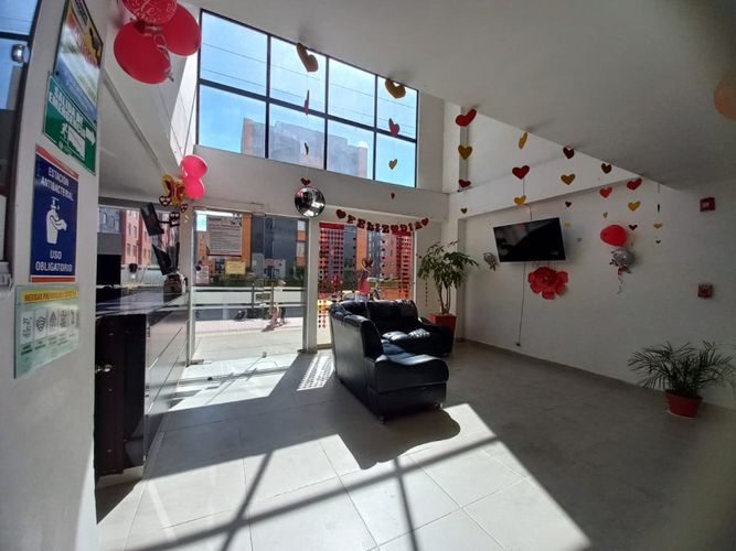 Apartamento en venta en San Bernardino Xxii, Bogotá · foto 2 de 16