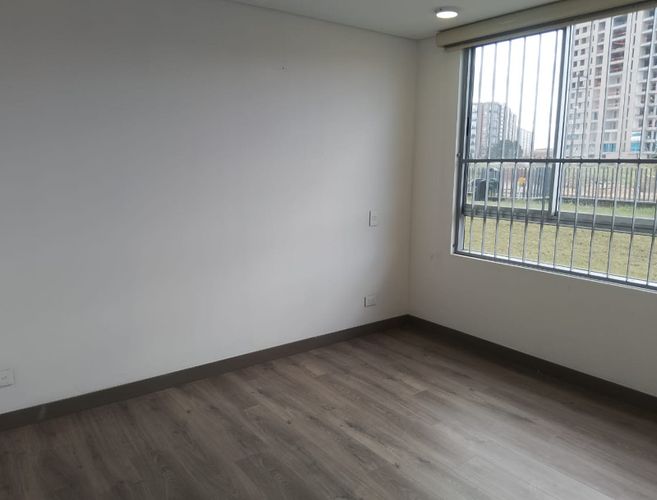 Apartamento en venta en La Felicidad, Bogotá · foto 8 de 17