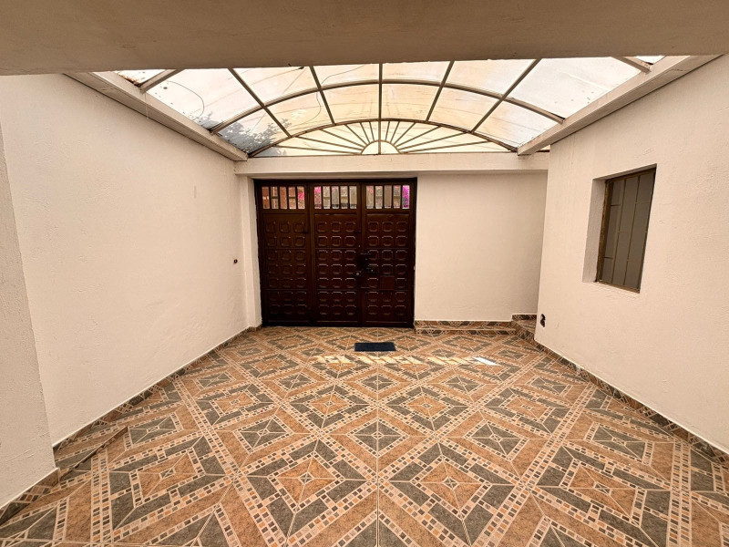 Casa en venta en Timiza, Bogotá · foto 3 de 23