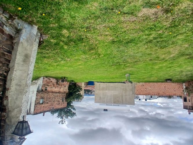 Casa de 4 alcobas en venta en Suba Centro, Bogotá, 1179 m² · foto 2 de 13