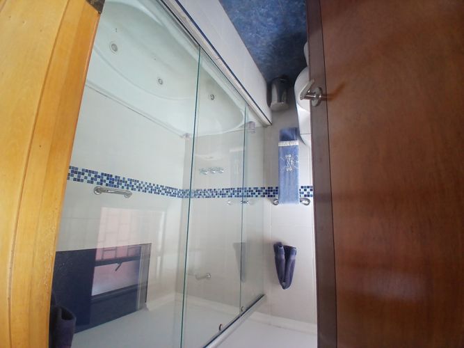 Casa de 4 alcobas en venta en Suba Centro, Bogotá, 1179 m² · foto 9 de 13