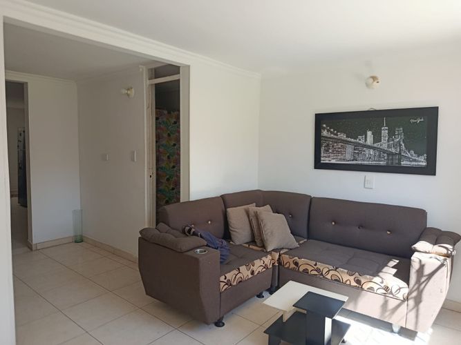 Casa de 3 alcobas en venta en Villa Italia, Soacha, 74 m² · foto 5 de 17