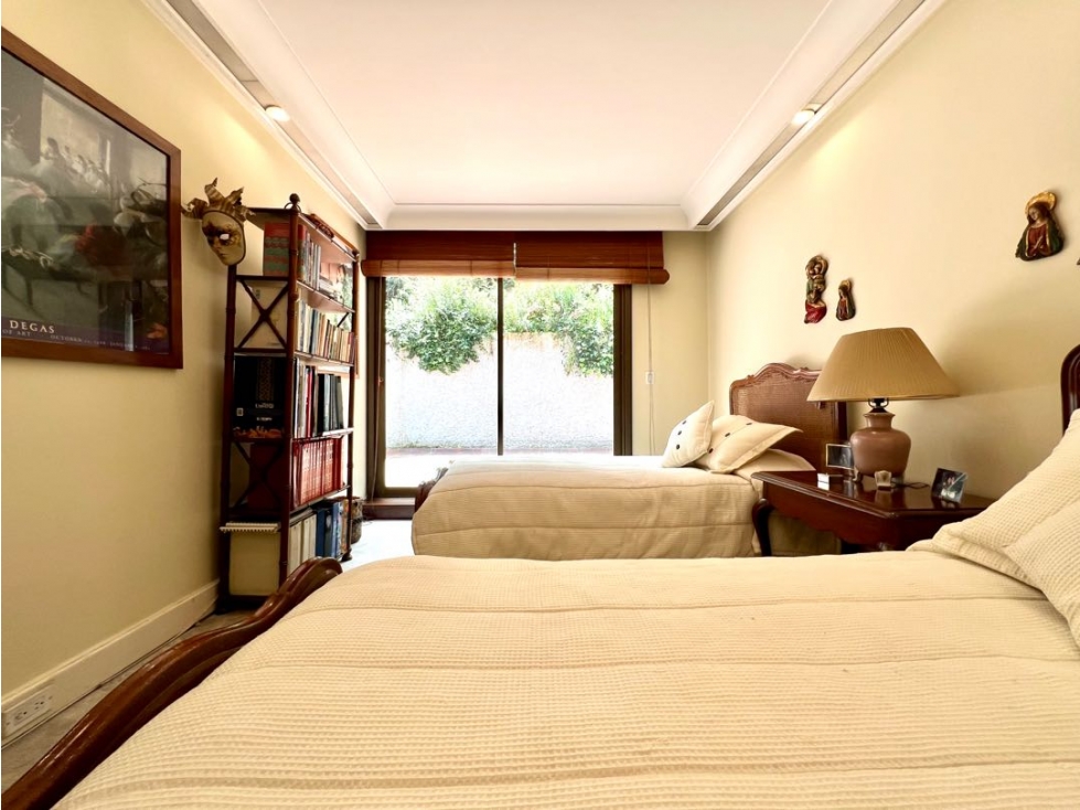 Apartamento en venta en Los Rosales, Bogotá · foto 18 de 24