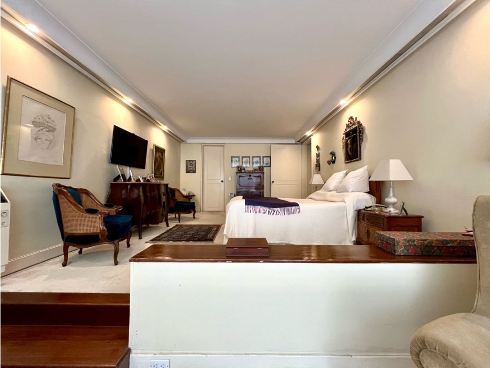 Apartamento en venta en Los Rosales, Bogotá · foto 23 de 24