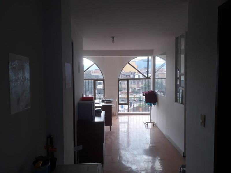 Casa en venta en El Carmen, Bogotá · foto 5 de 13