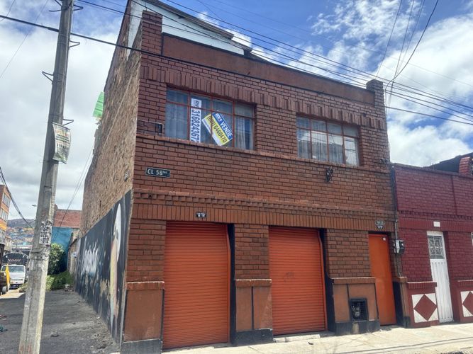 Casa en venta en San Benito, Bogotá · foto 3 de 13