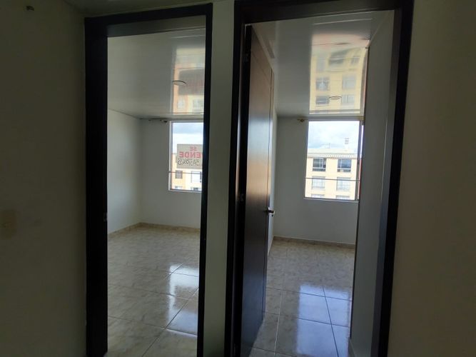 Apartamento de 3 alcobas en venta en Centro, Soacha, 53 m² · foto 10 de 17