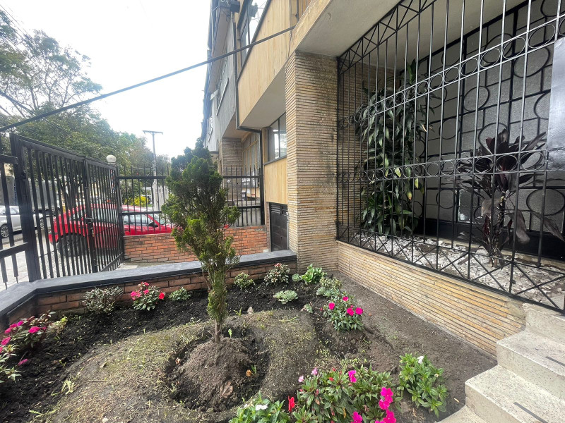 Casa en venta en La Soledad, Bogotá · foto 4 de 24